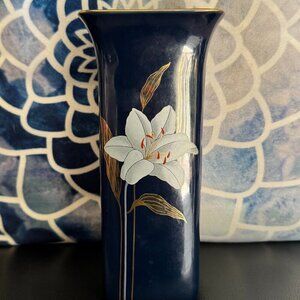 Vintage Blue Iris OTAGIRI Japan Vase